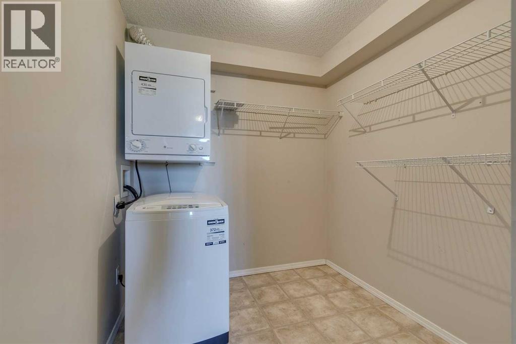 Photo 13 of 1413 60 Panatella Street Nw, Calgary AB