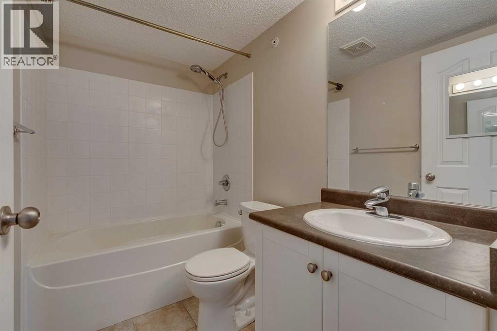 Photo 8 of 1413 60 Panatella Street Nw, Calgary AB