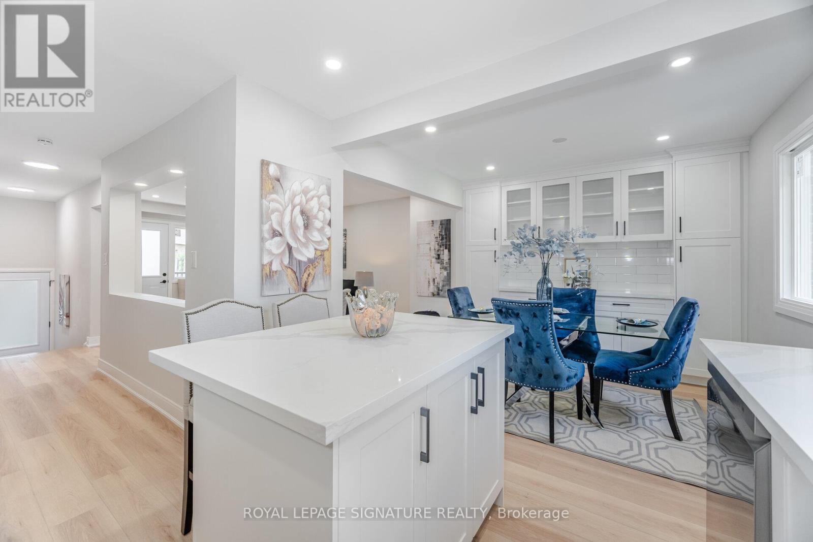 Photo 9 of 64 3175 Kirwin Avenue, Mississauga ON
