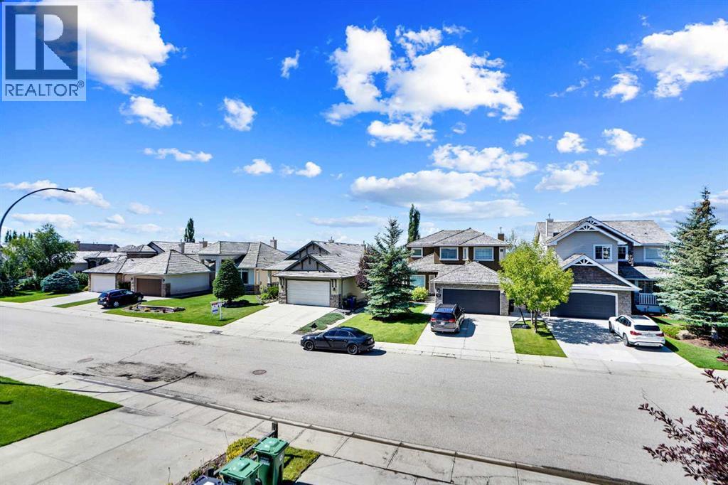 Photo 25 of 187 Gleneagles View, Cochrane AB