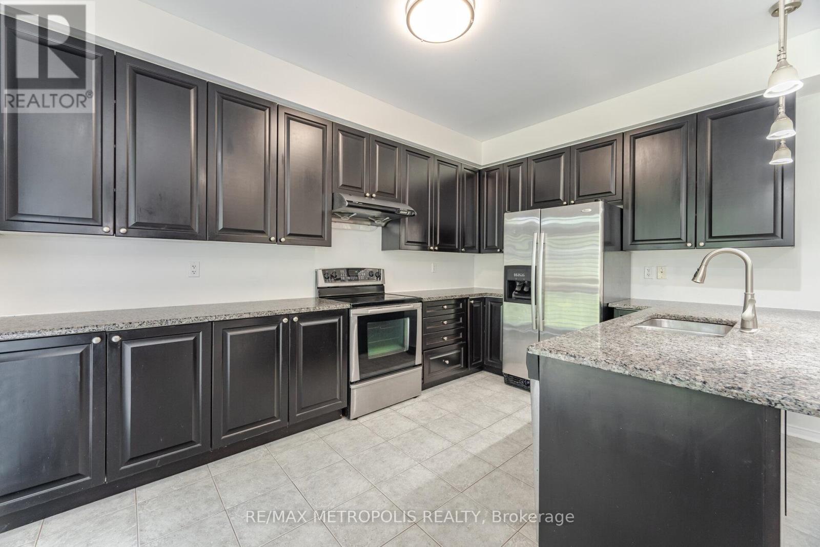 Photo 10 of 104 Stagecoach Circle, Toronto ON