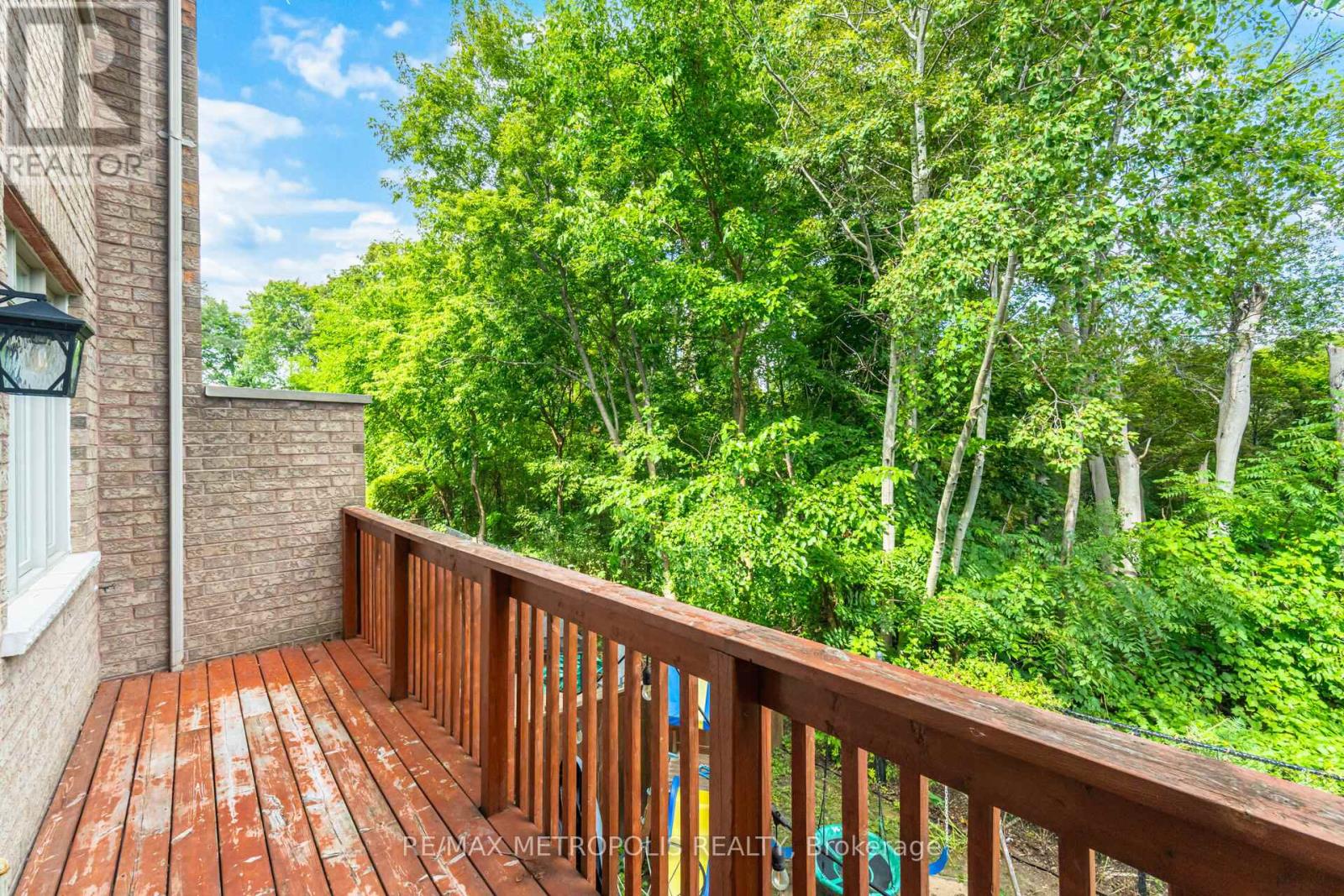 Photo 14 of 104 Stagecoach Circle, Toronto ON
