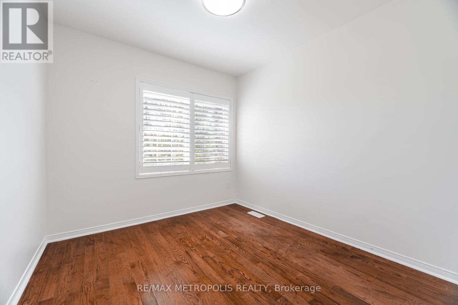 Photo 27 of 104 Stagecoach Circle, Toronto ON