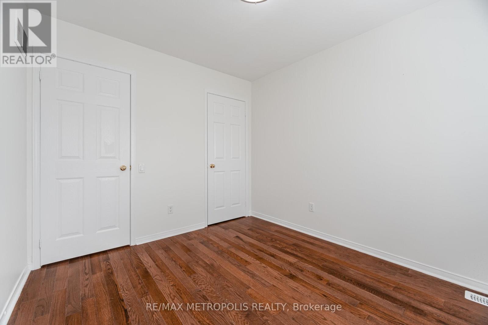 Photo 30 of 104 Stagecoach Circle, Toronto ON