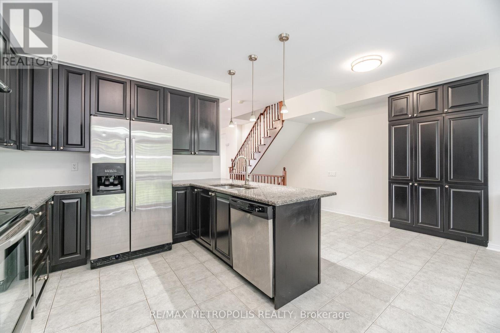 Photo 9 of 104 Stagecoach Circle, Toronto ON