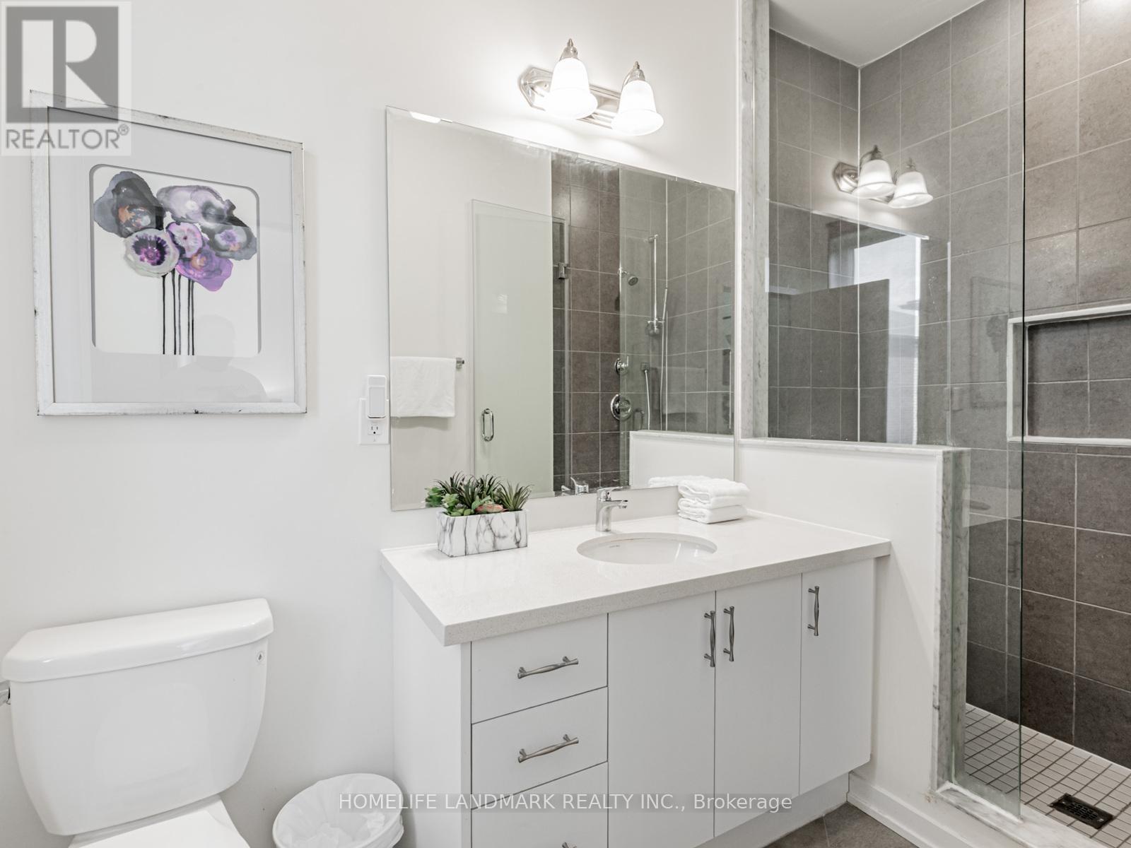 Photo 22 of 25 Origin Way, Vaughan ON