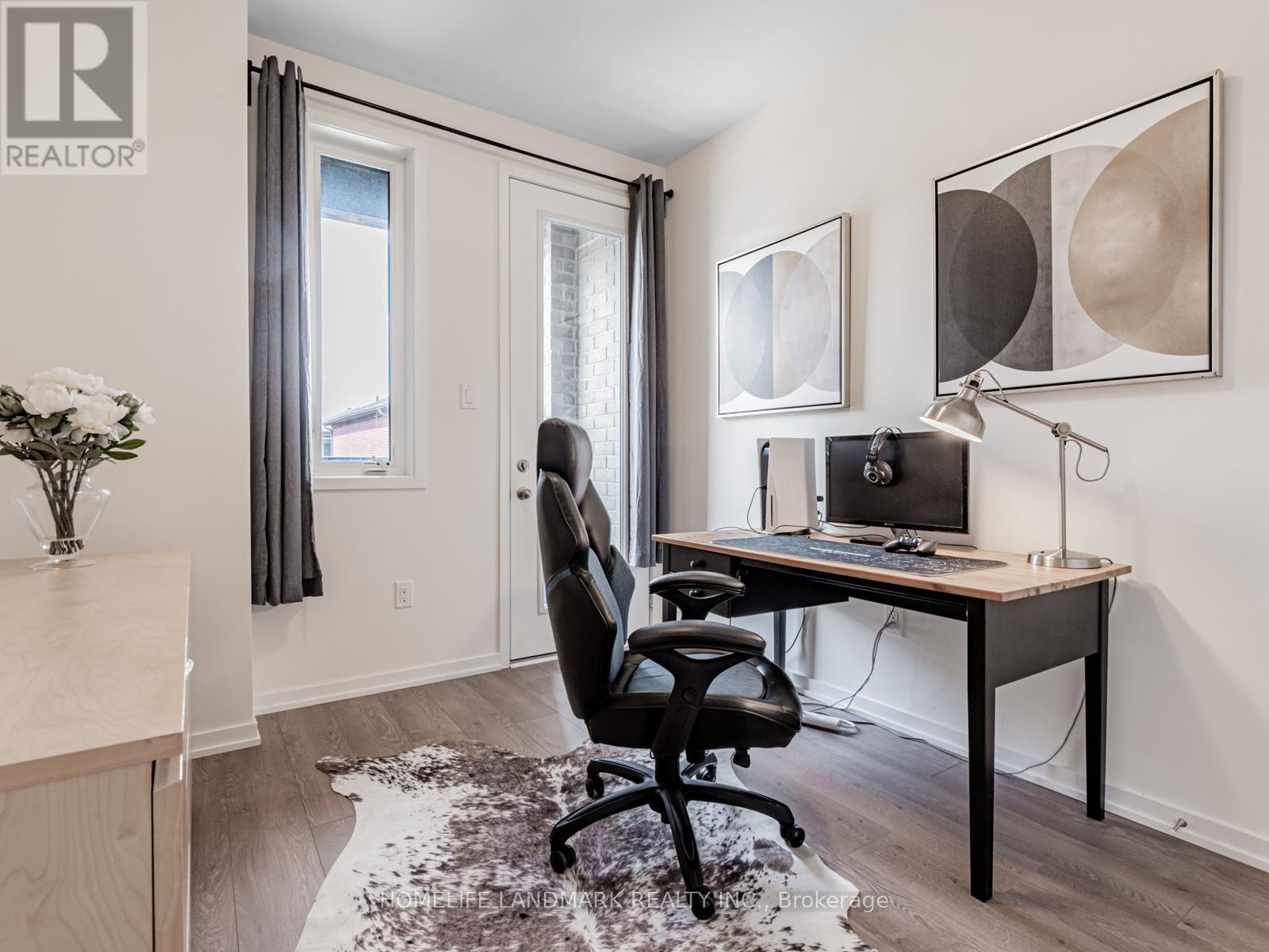 Photo 24 of 25 Origin Way, Vaughan ON
