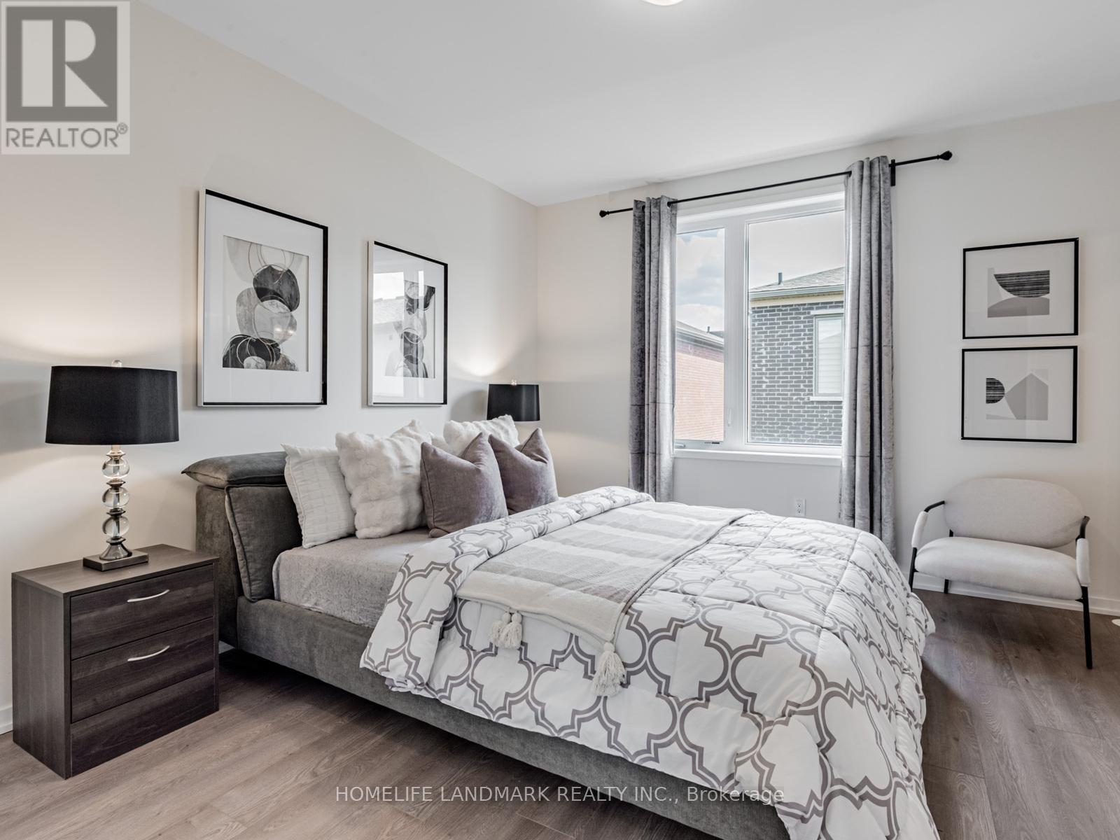 Photo 30 of 25 Origin Way, Vaughan ON