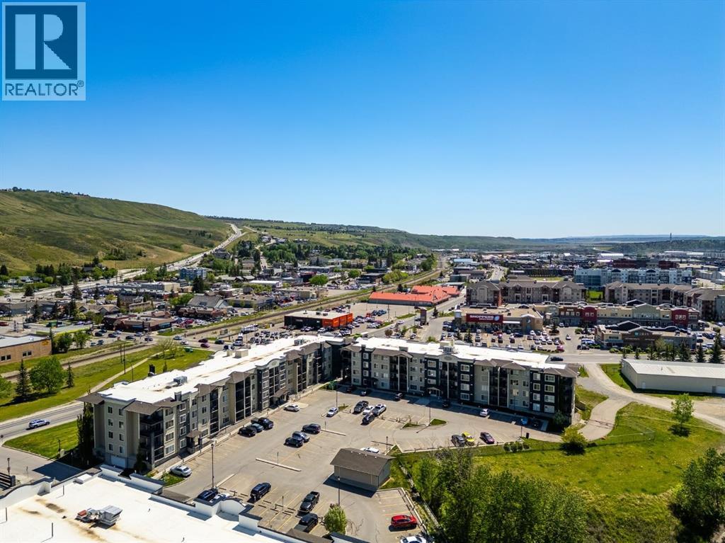 Photo 3 of 1211 625 Glenbow Drive, Cochrane AB