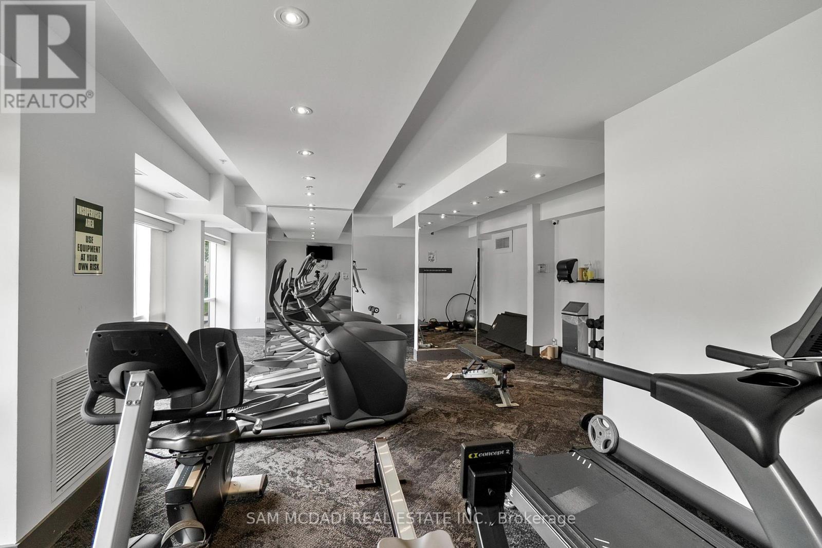 Photo 37 of 131 570 Lolita Gardens, Mississauga ON