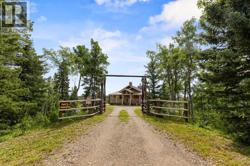 Photo 2 of 11 Black Bear Lane, Rural Foothills County AB