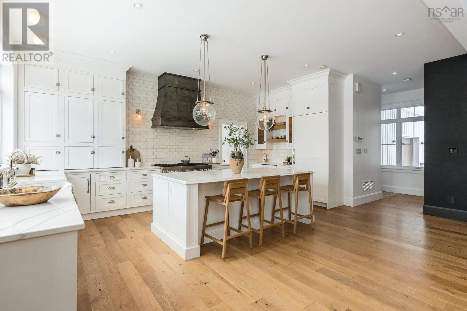 Photo 10 of 1006 Mccabe Lake Drive, Middle Sackville NS