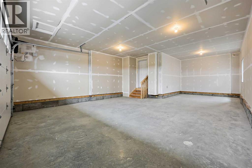 Photo 32 of 626 Bayview Lane Sw, Airdrie AB