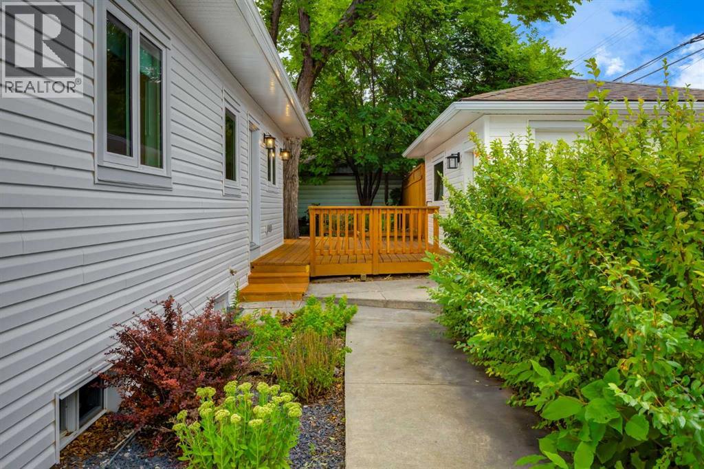 Single Family House Bungalow for Sale in  Crescent Road NW Rosedale Calgary 