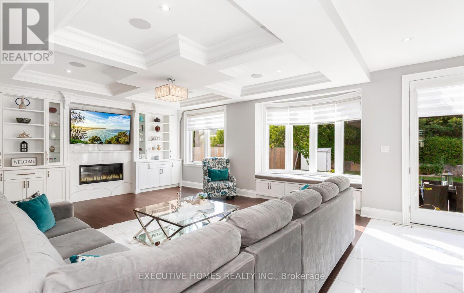 Photo 11 of 1469 Bridge Road, Oakville ON