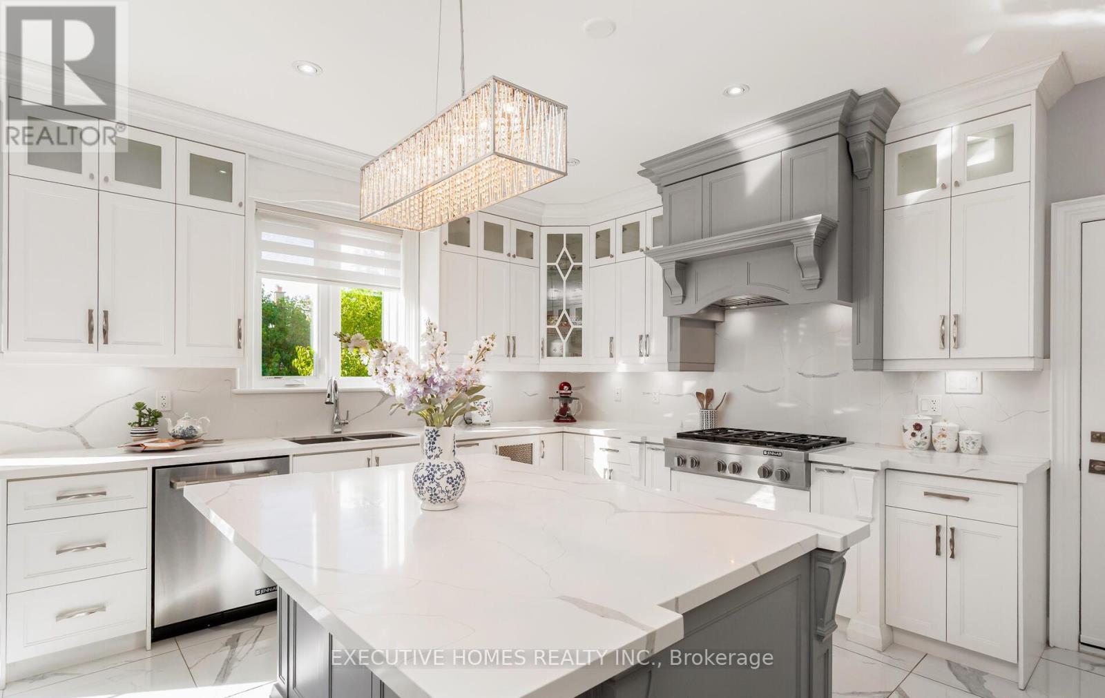 Photo 16 of 1469 Bridge Road, Oakville ON