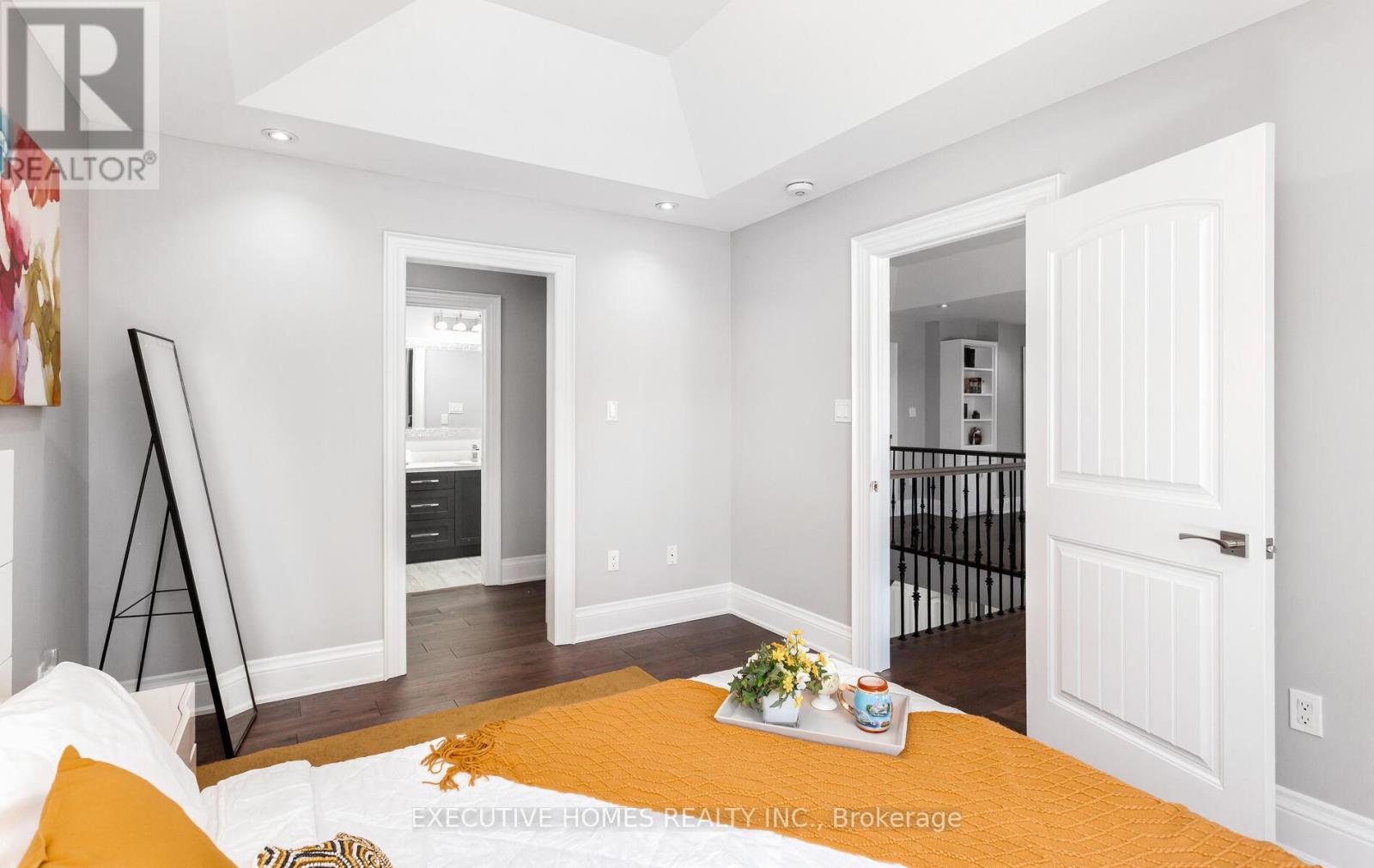 Photo 35 of 1469 Bridge Road, Oakville ON