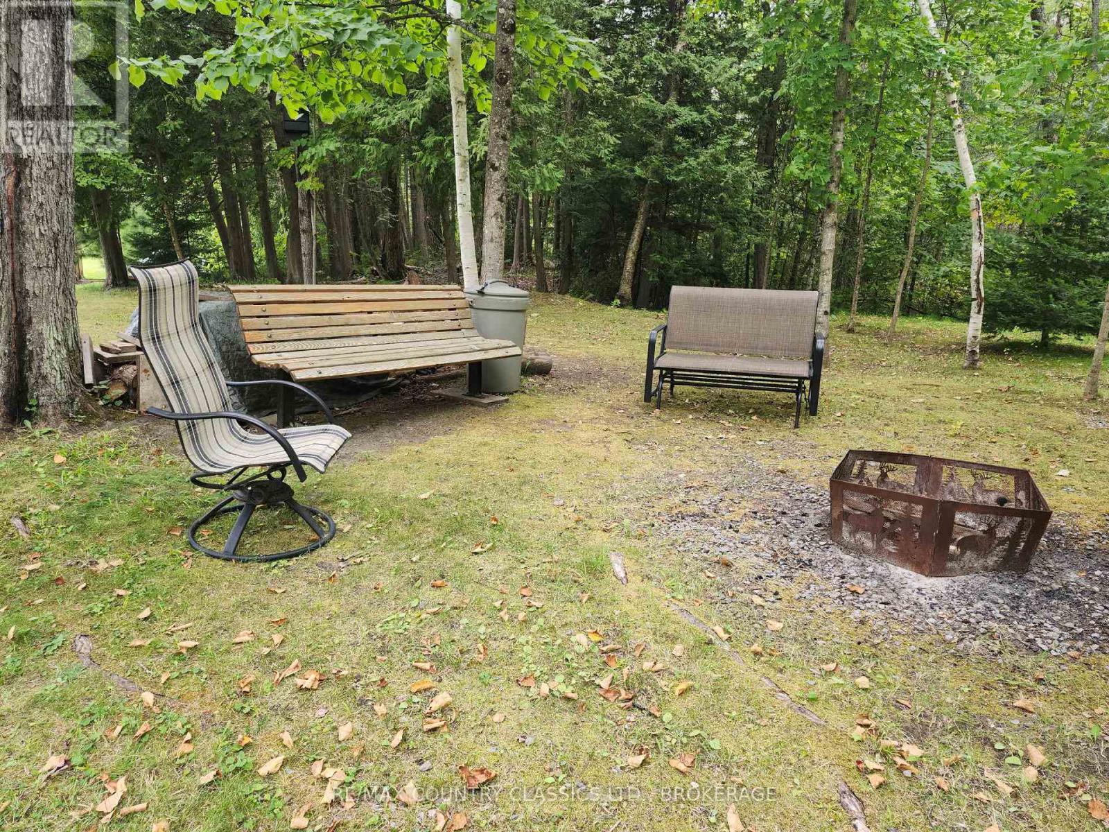 Photo 7 of 1055 Moores Lane, Frontenac ON