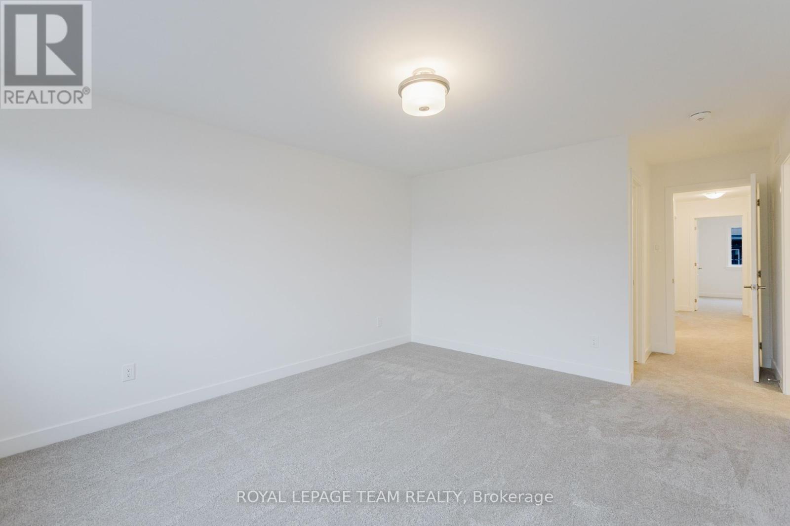 Photo 15 of 805 Anciano Crescent, Ottawa ON