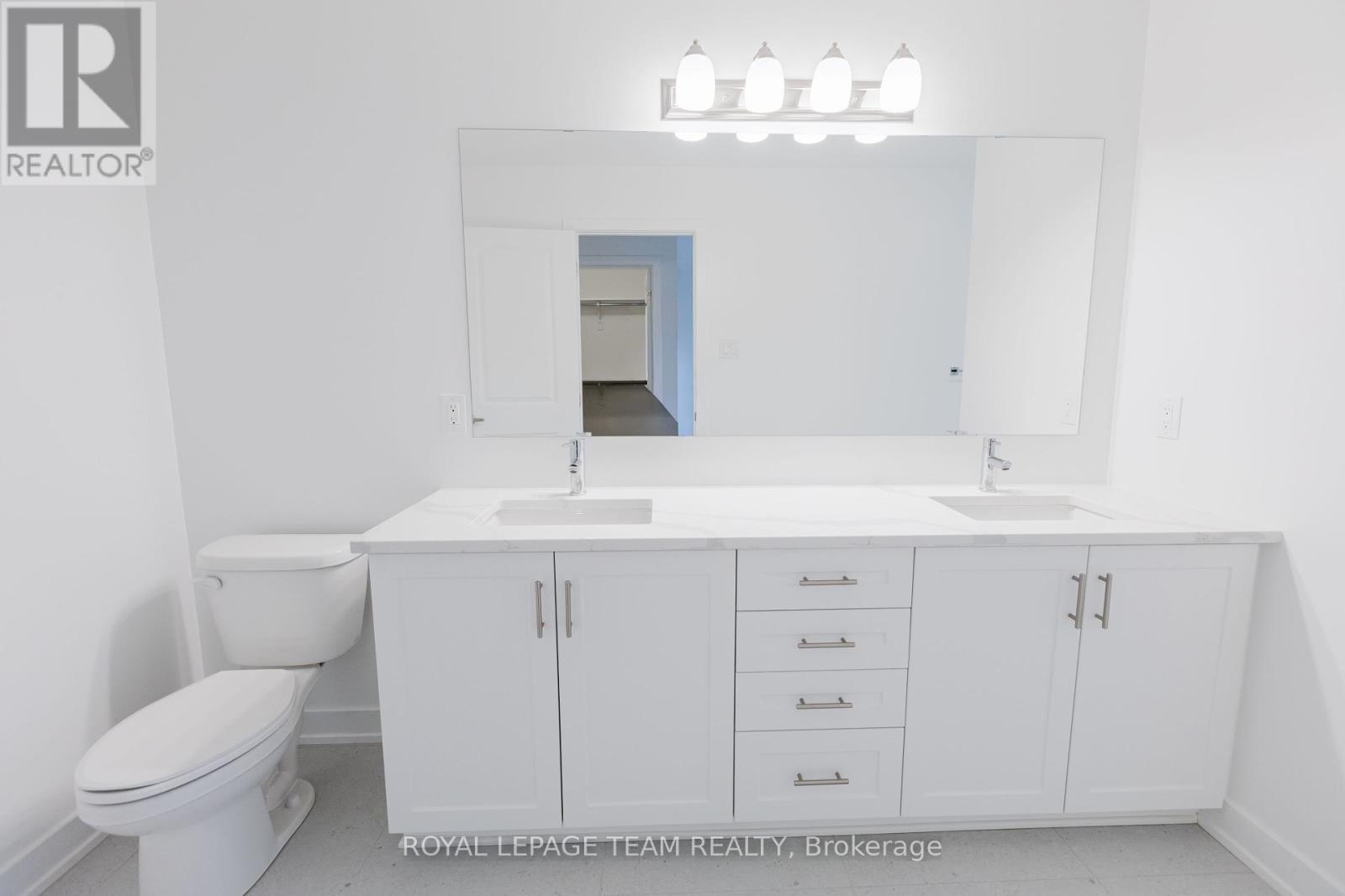 Photo 16 of 805 Anciano Crescent, Ottawa ON