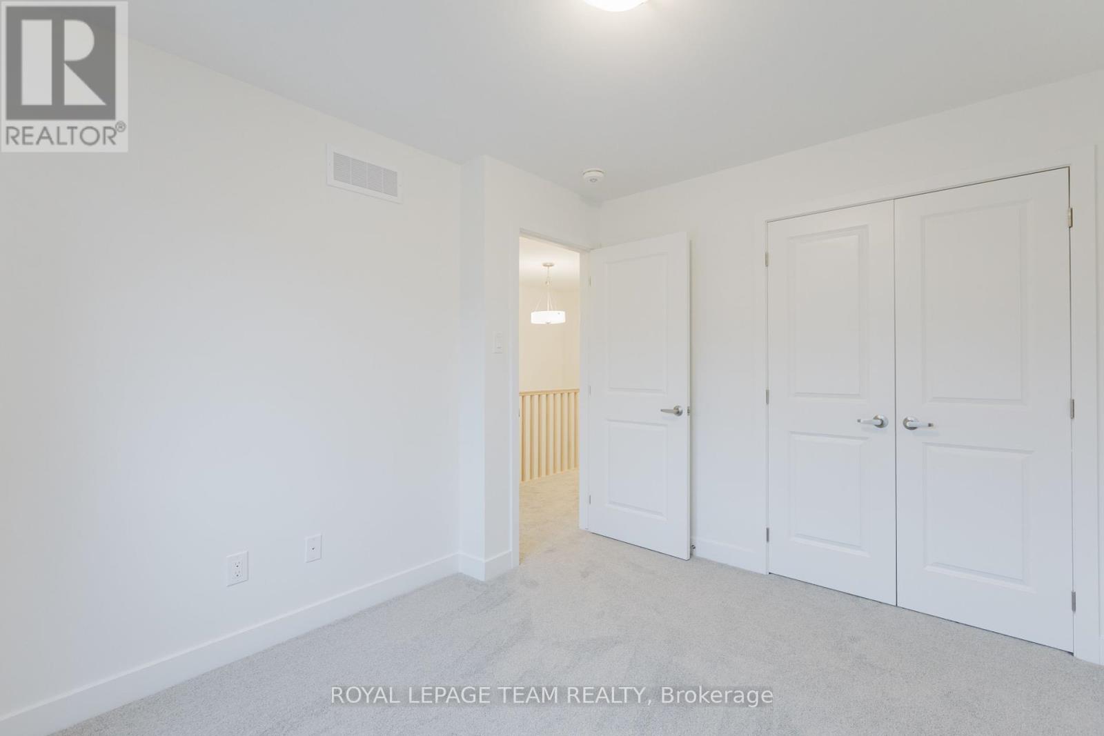 Photo 22 of 805 Anciano Crescent, Ottawa ON