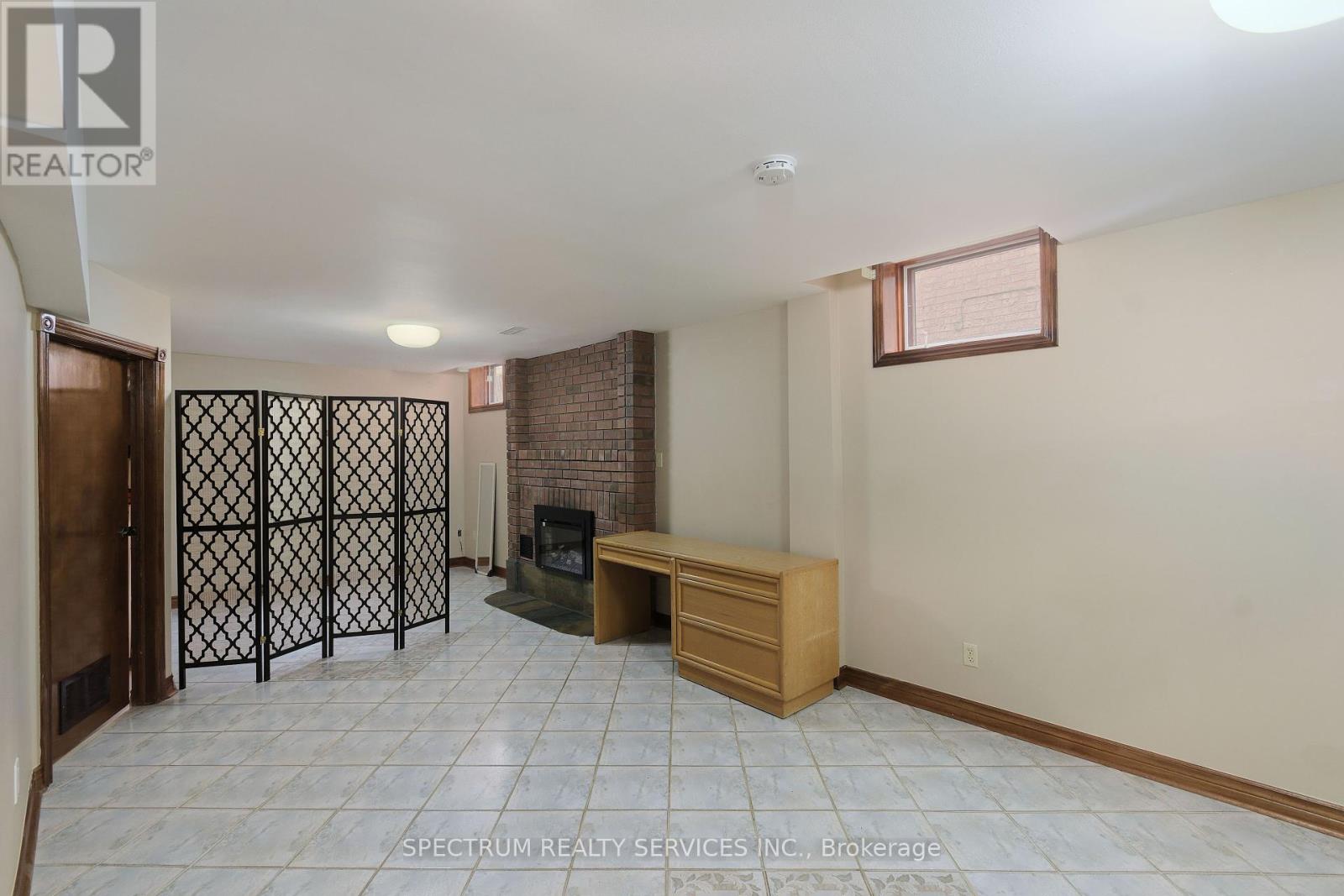 Photo 11 of Bsmt 8432 Martin Grove Road, Vaughan ON