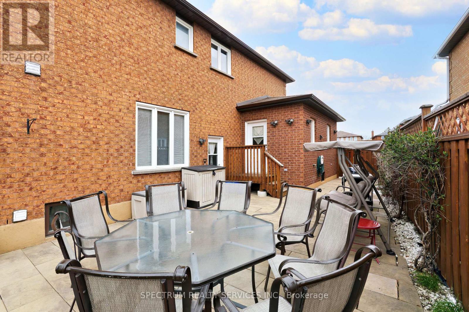 Photo 18 of Bsmt 8432 Martin Grove Road, Vaughan ON