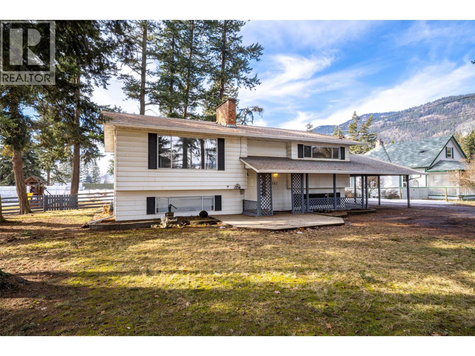 9742 Park Lane, Lavington