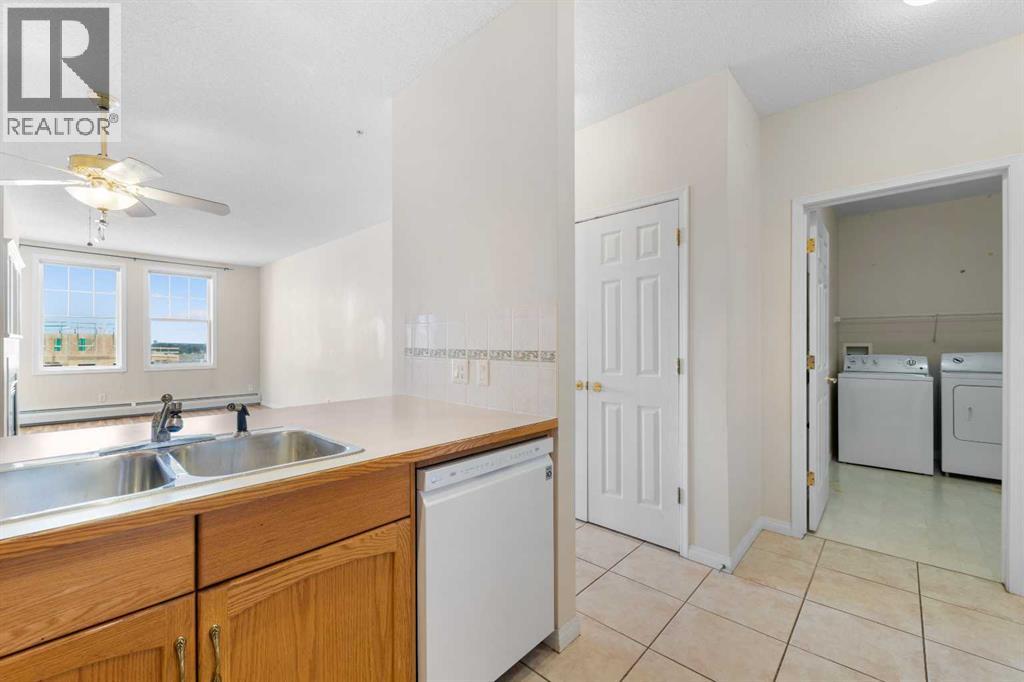 Single Family House for Sale in    Street SW Shawnee Slopes Calgary 