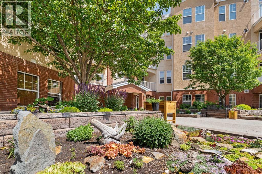 Single Family House for Sale in    Street SW Shawnee Slopes Calgary 