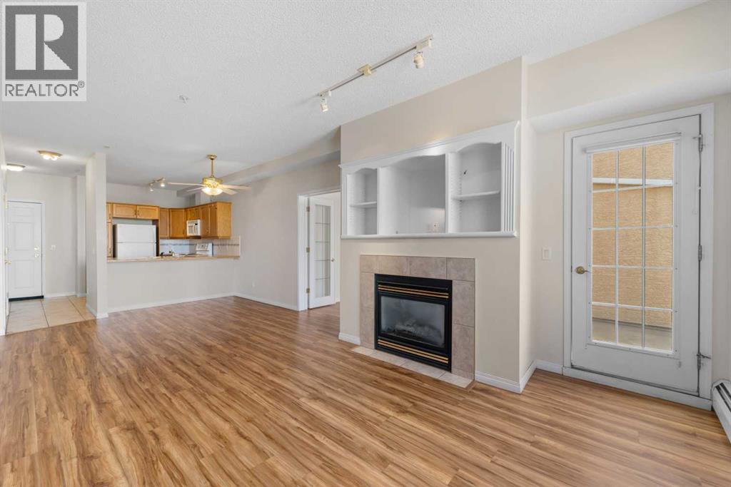 Single Family House for Sale in    Street SW Shawnee Slopes Calgary 