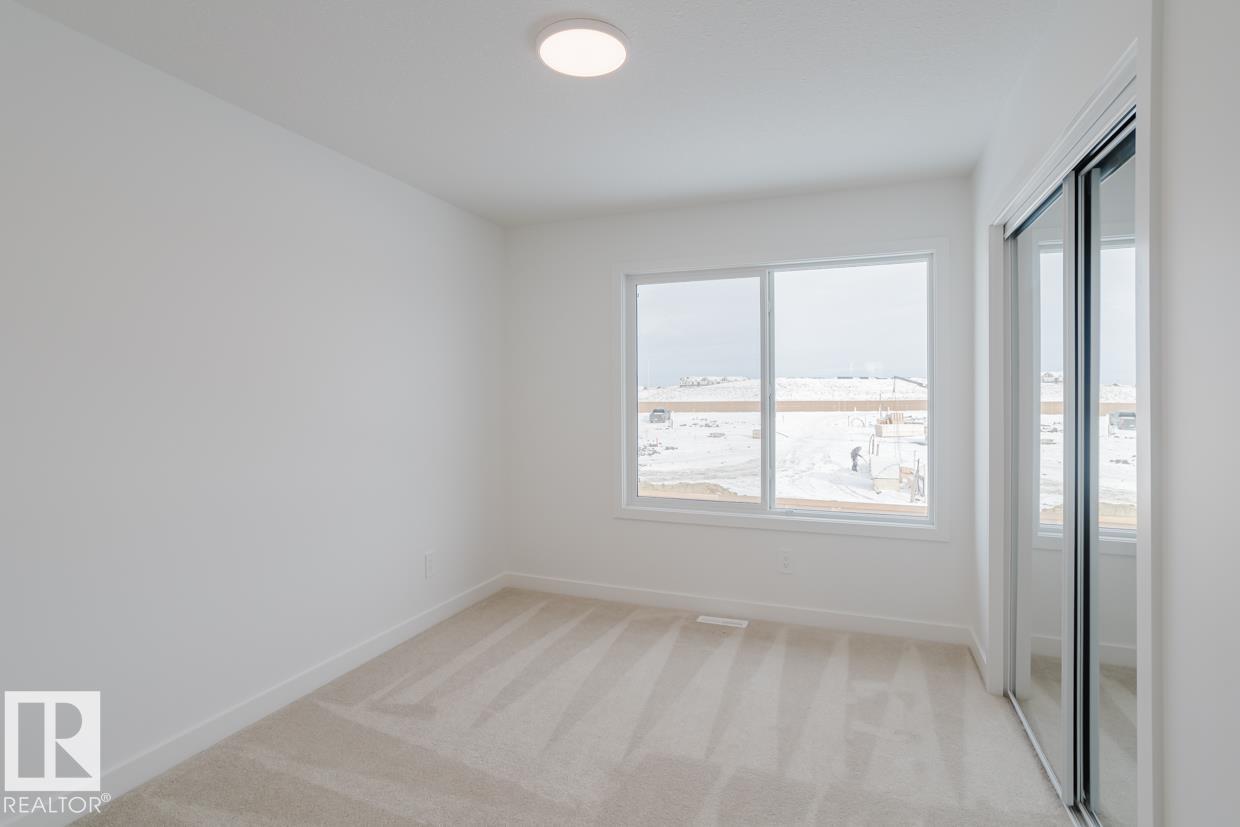 Photo 14 of 2837 65 St Sw, Edmonton AB