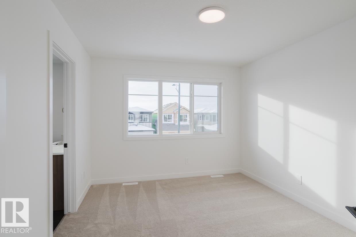 Photo 6 of 2837 65 St Sw, Edmonton AB
