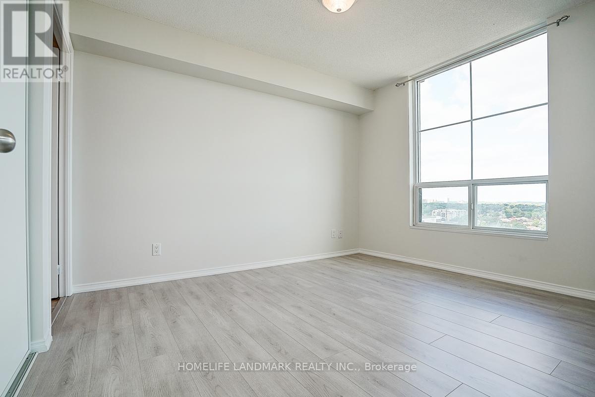 Photo 22 of 15 C 8 Rosebank Drive, Toronto ON