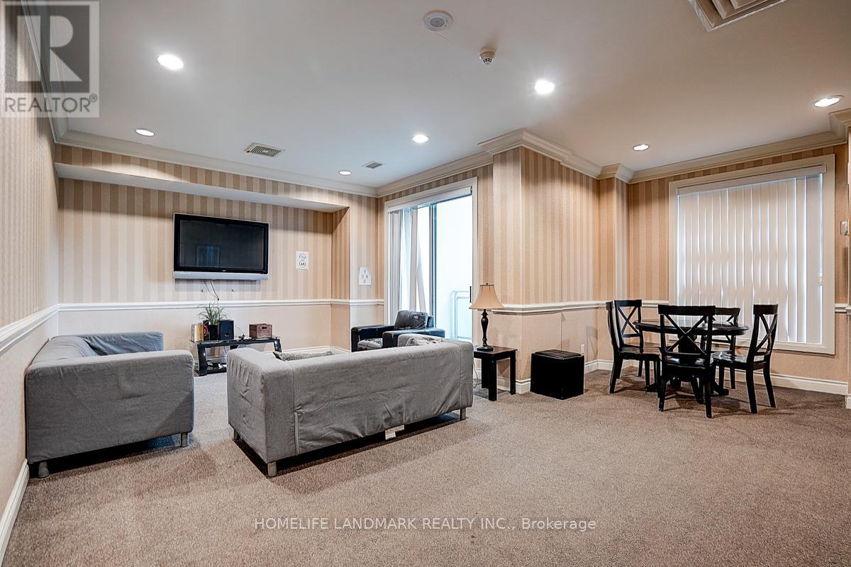 Photo 46 of 15 C 8 Rosebank Drive, Toronto ON