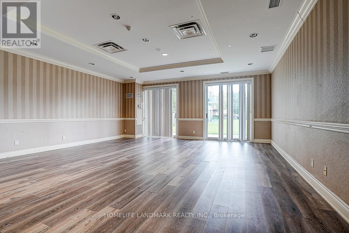 Photo 47 of 15 C 8 Rosebank Drive, Toronto ON