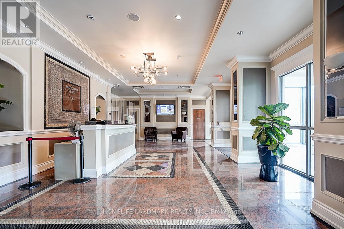 Photo 6 of 15 C 8 Rosebank Drive, Toronto ON
