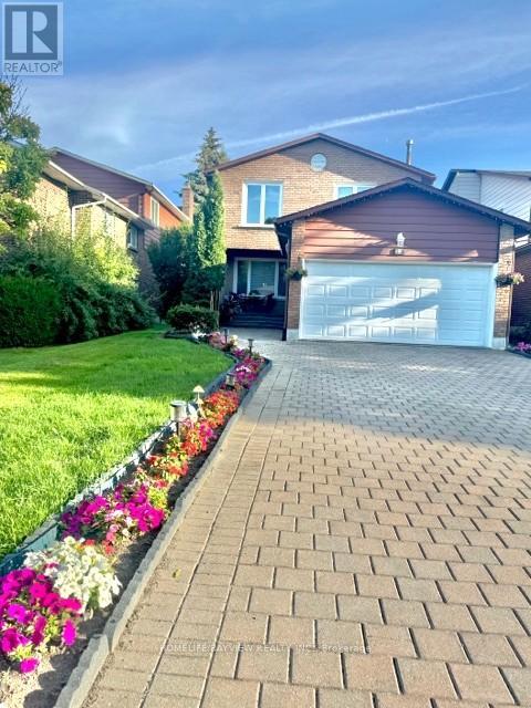 Photo 1 of 23 Holm Crescent, Markham ON