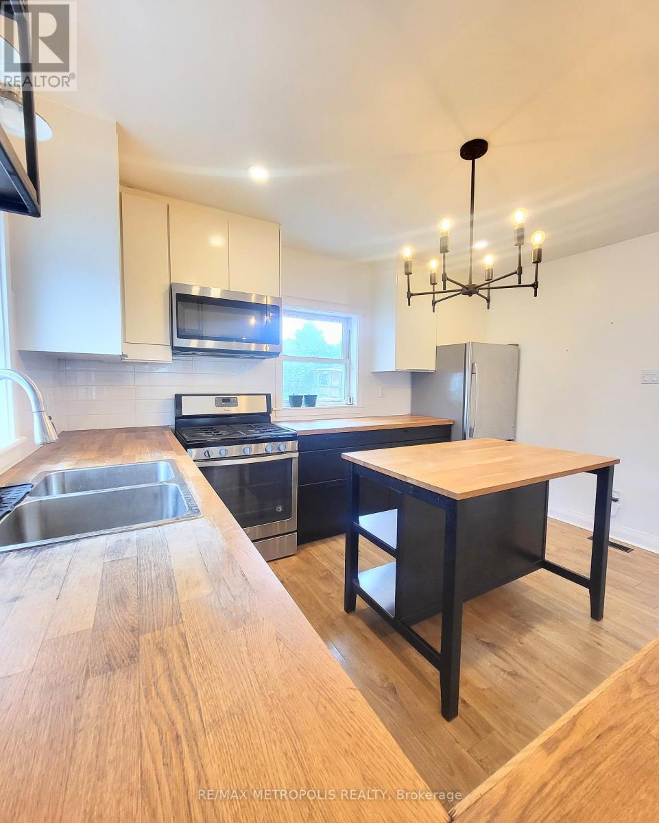 Photo 11 of 51 Michael Avenue, St Catharines ON