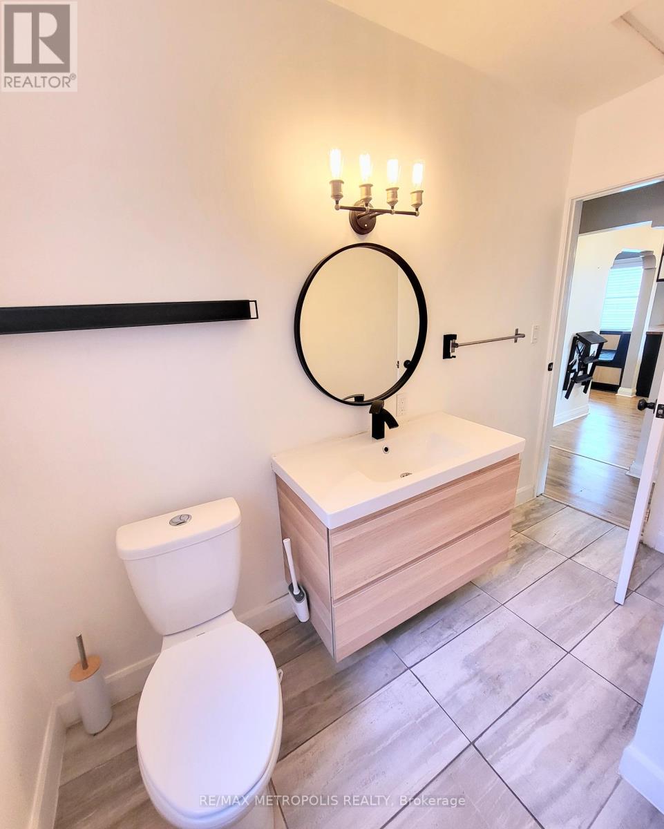 Photo 21 of 51 Michael Avenue, St Catharines ON