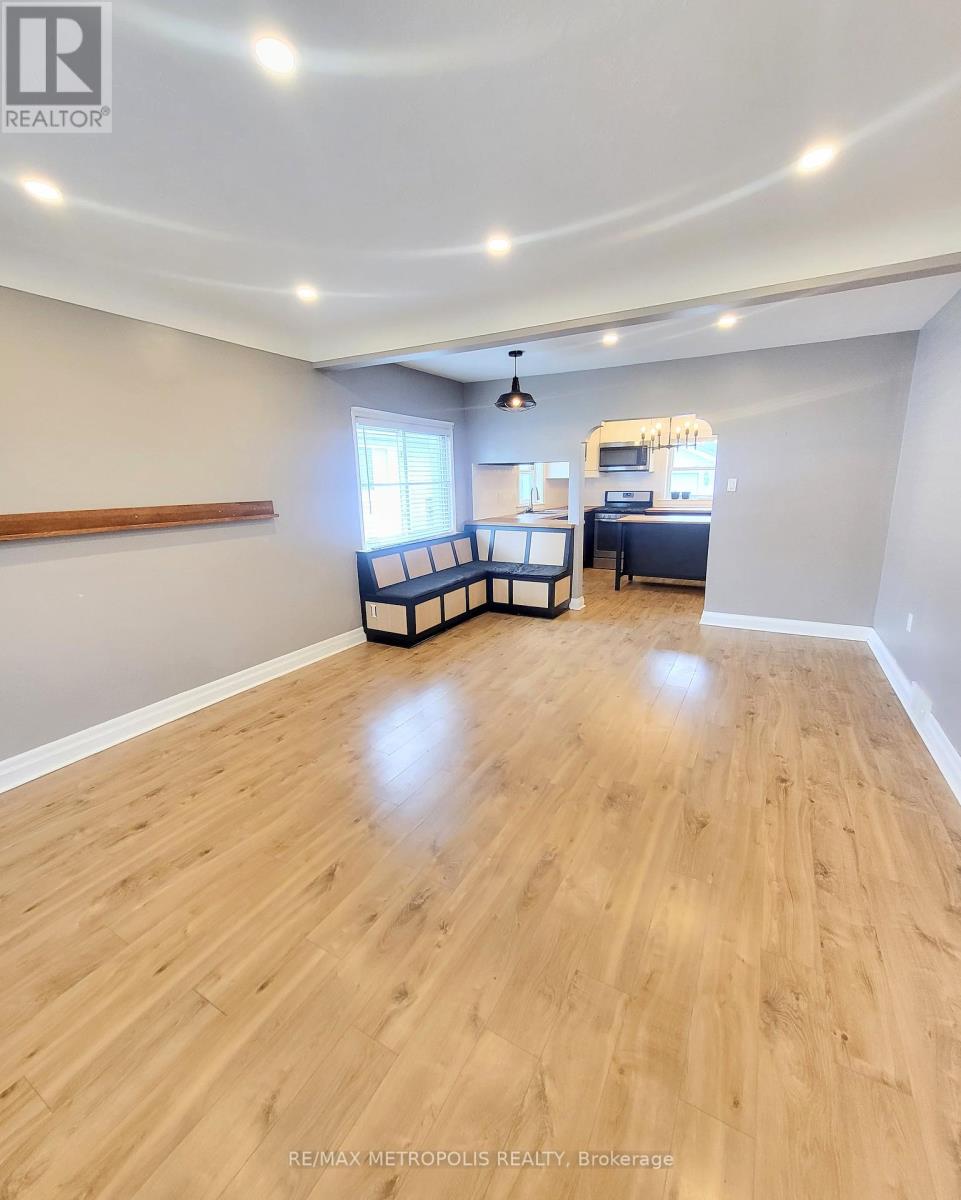 Photo 5 of 51 Michael Avenue, St Catharines ON