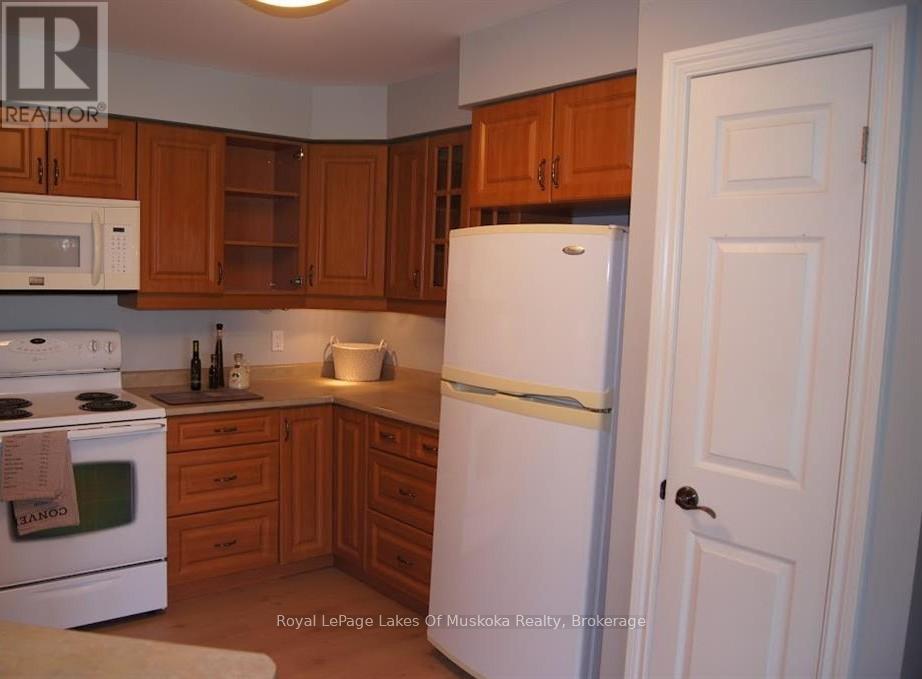 Photo 21 of 301 24 Dairy Lane, Huntsville ON