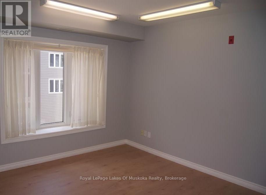 Photo 31 of 301 24 Dairy Lane, Huntsville ON
