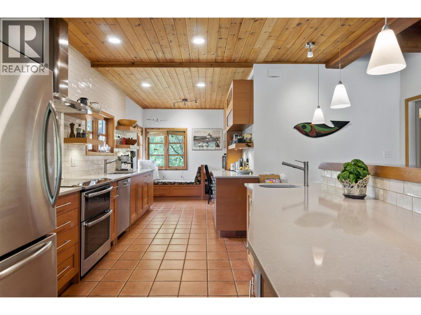 Photo 20 of 3971 30 Street Ne, Salmon Arm BC
