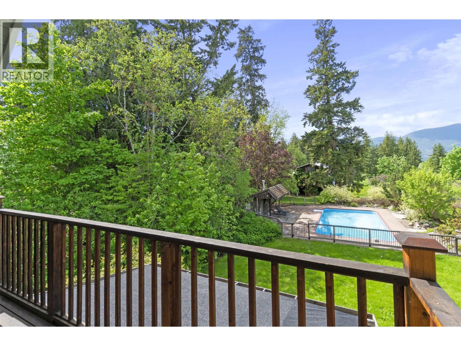 Photo 34 of 3971 30 Street Ne, Salmon Arm BC