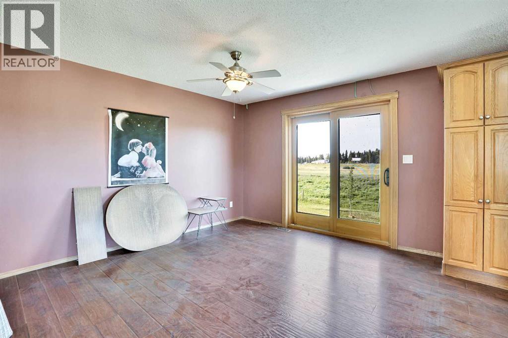Photo 5 of 32142 Range Road 50, Rural Mountain View County AB