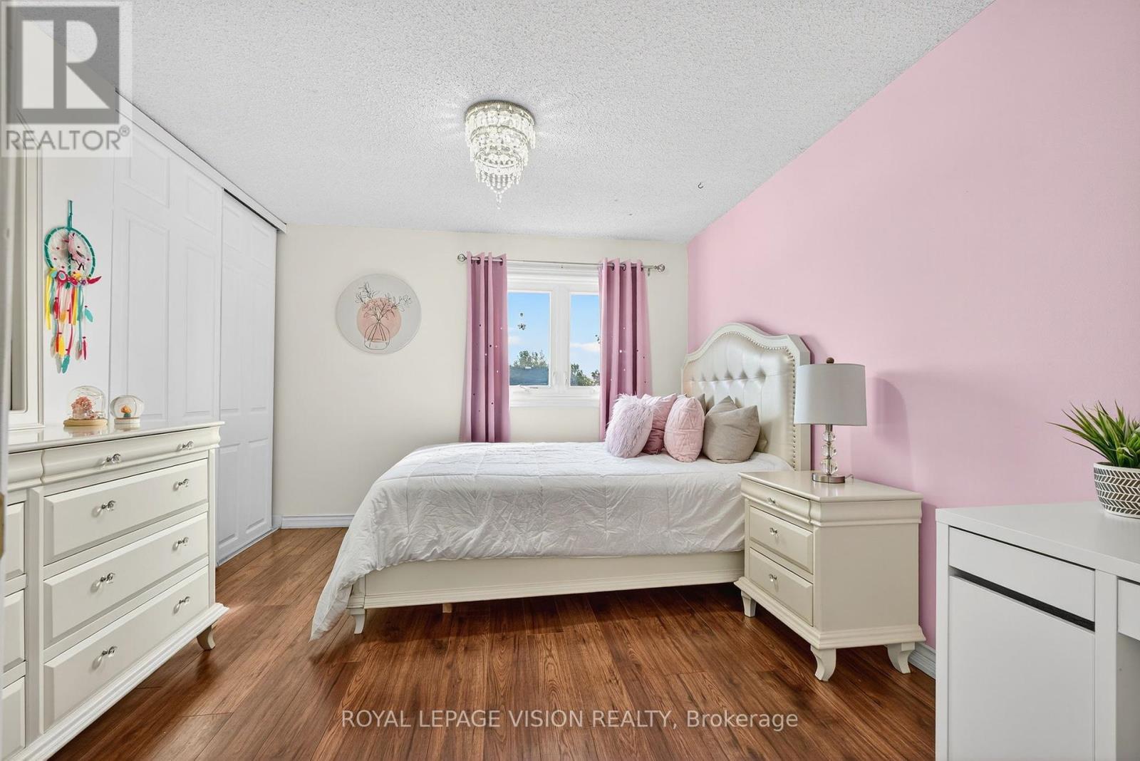 Photo 29 of 811 Beatrice Street E, Oshawa ON