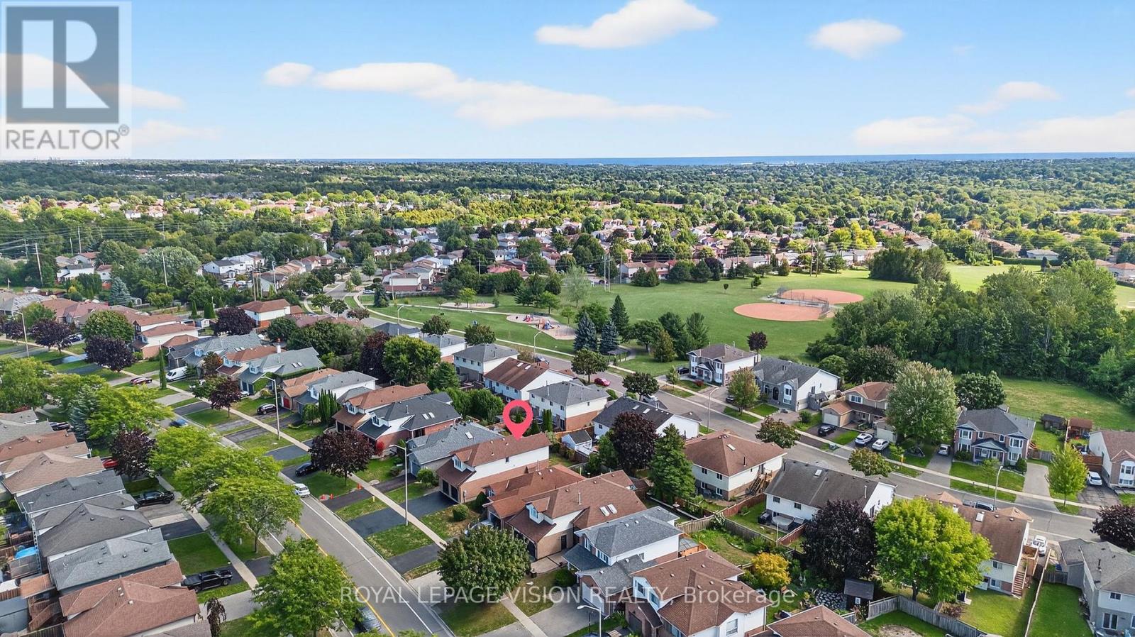Photo 43 of 811 Beatrice Street E, Oshawa ON