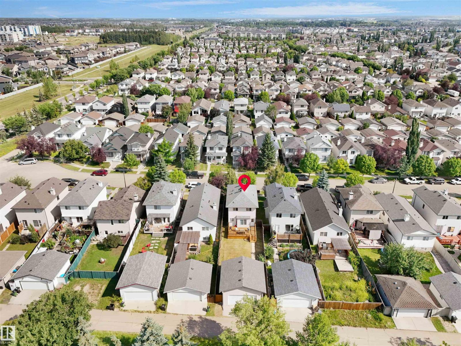 Photo 7 of 21353 87 A Av Nw, Edmonton AB