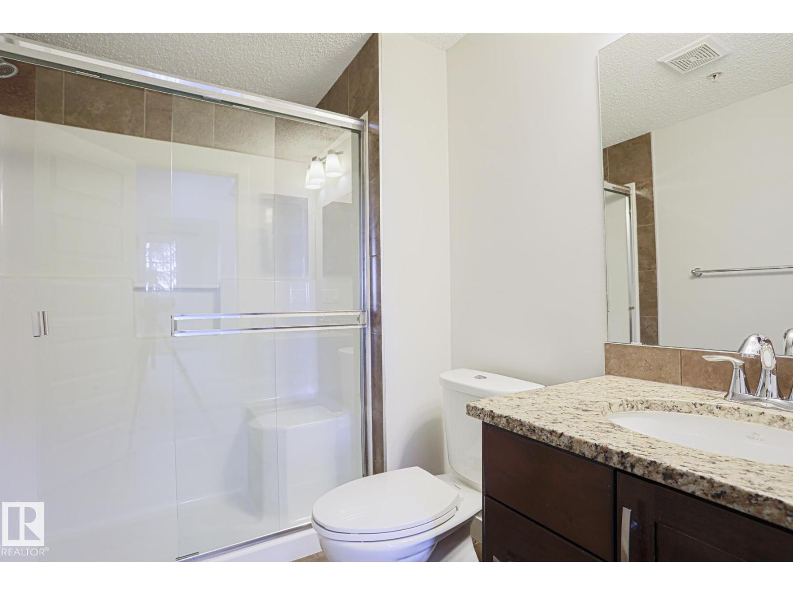 Photo 19 of 205 10530 56 Av Nw, Edmonton AB